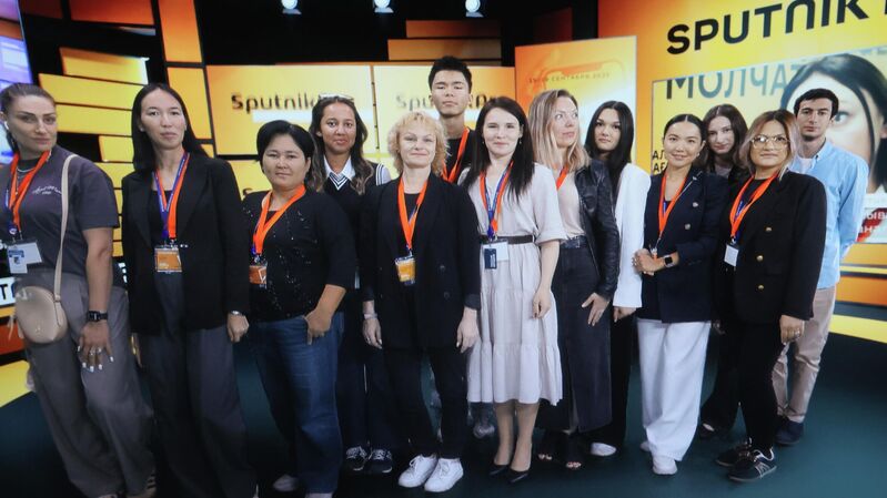 Завершился третий модуль образовательной программы "SputnikPro на Зубовском"
 - «Россия сегодня», 800, 28.10.2025