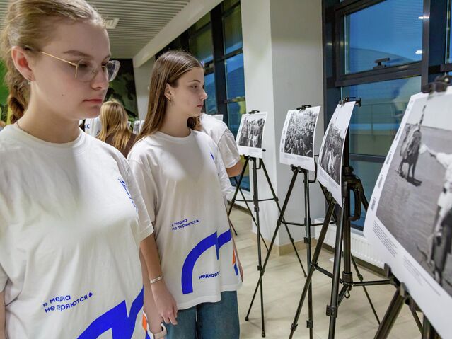 Во Всероссийском детском центре "Орленок" представили модуль мобильной экспозиции "Освобождение. Советско-японская война 1945 года" - «Россия сегодня», 640, 13.11.2025