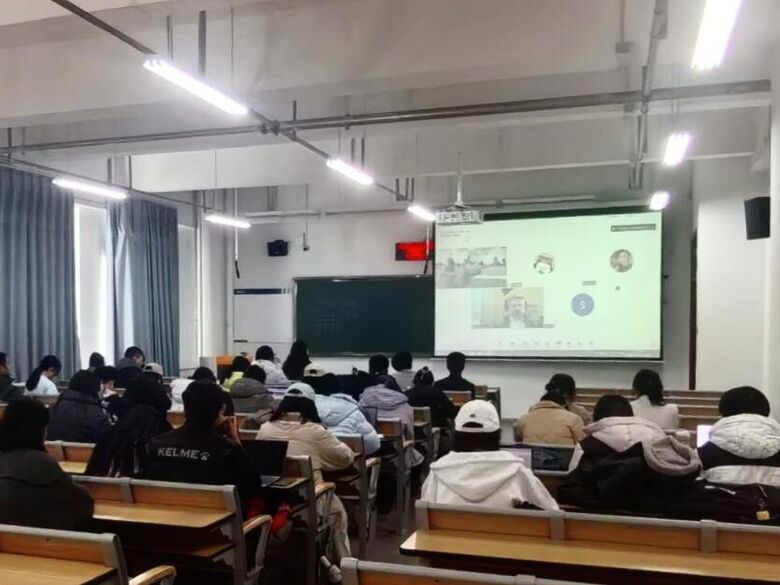 Сессия SputnikPro для Университета Ланьчжоу Сессия SputnikPro для Университета Ланьчжоу - «Россия сегодня», 780, 09.12.2025